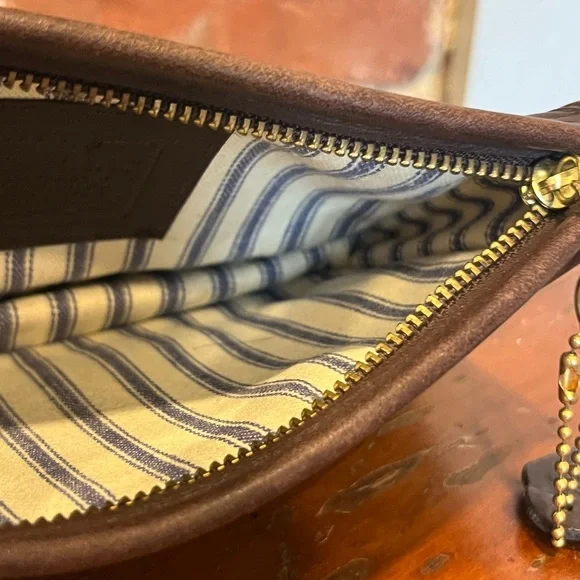 Vintage Coach Chunky Pouch Case Cosmetic Bag Brown Zip USA W/tag & Creed - Picture 14 of 16